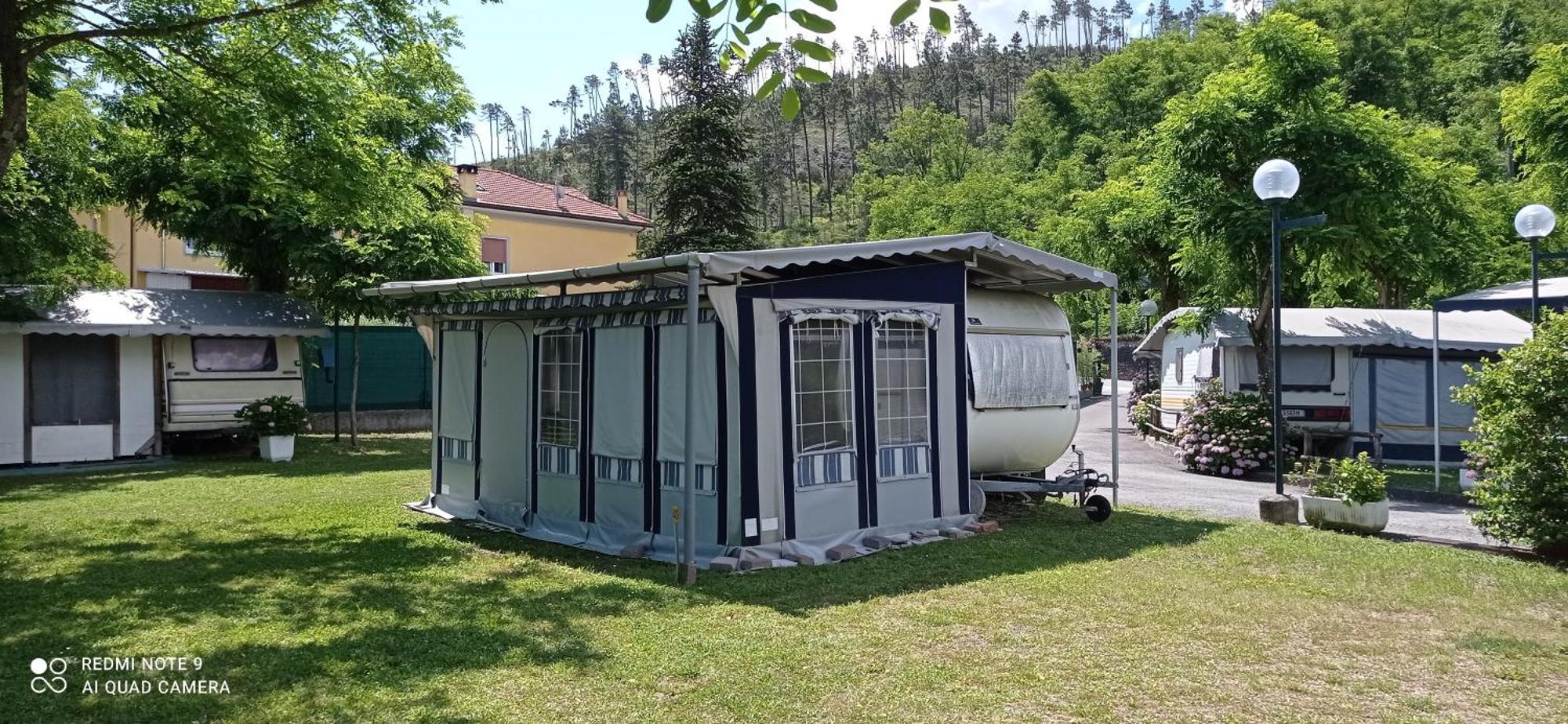 Parco Vacanze Bracchetto Vetta Hotel Carrodano Inferiore ห้อง รูปภาพ